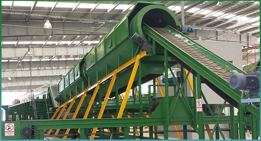 篩分設(shè)備現(xiàn)場(chǎng)